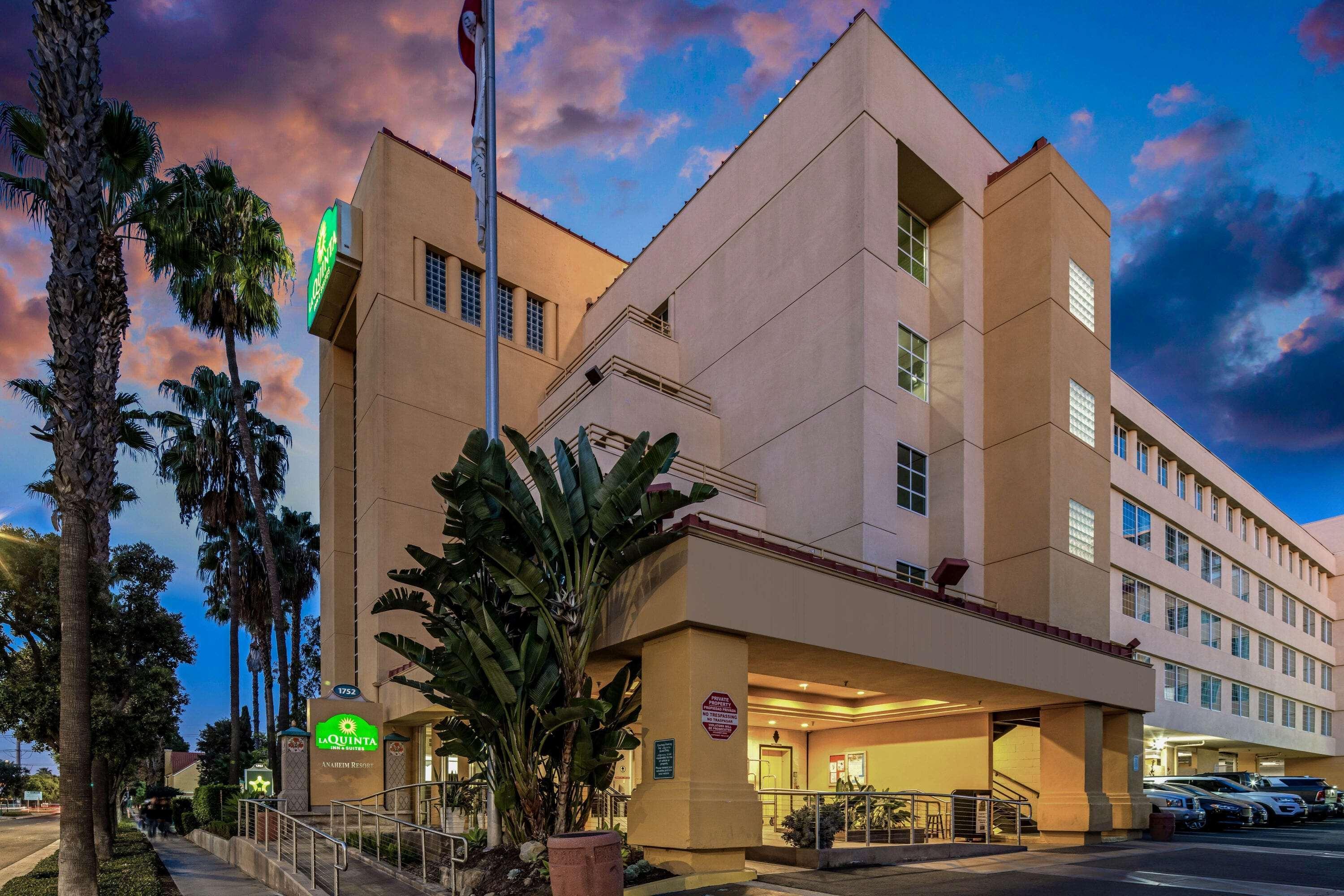 La Quinta By Wyndham Anaheim Exterior foto